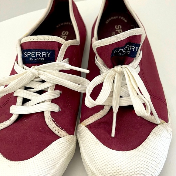 Sperry Women's Burgundy Canvas Sneakers Size 7.5 Lace Up Closure Memory Foam - Picture 8 of 10